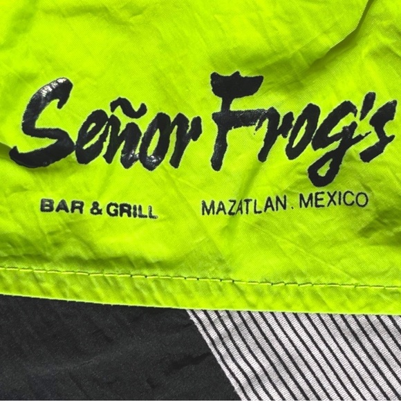 Y2K Senor Frogs Shorts | 5 - Picture 3 of 8